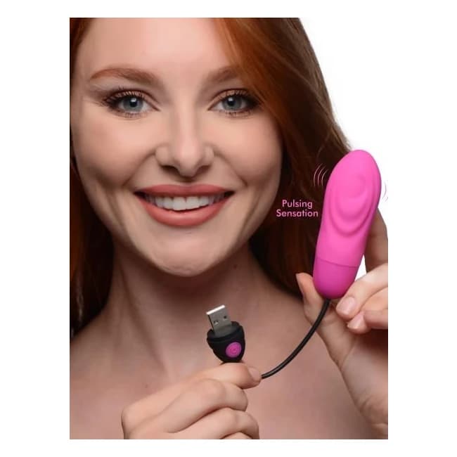 7x Pulsing Rechargeable Silicone Vibrator - - Image 1