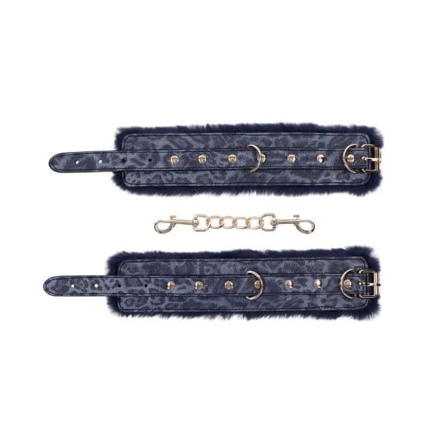 Cougar Fur Handcuffs - Image 3