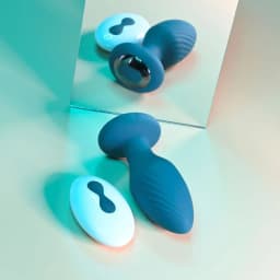 Playboy Spinning Tail Teaser, image 2