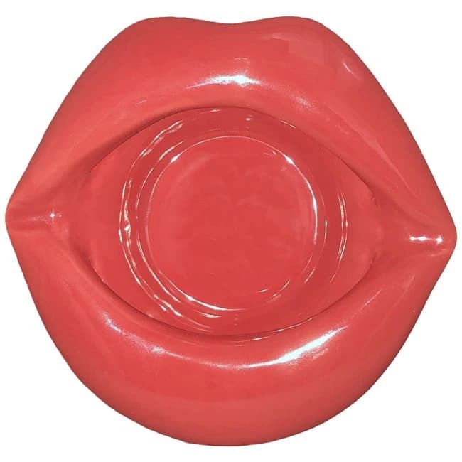Sexy Lips Ashtray - Image 1