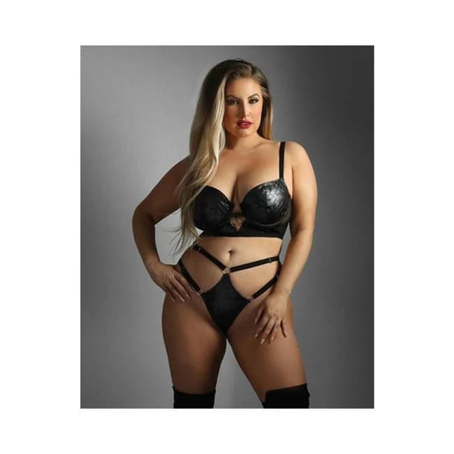 Edge Quilted Wetlook and Mesh Longline Underwire Bra W/ G-String, image 1